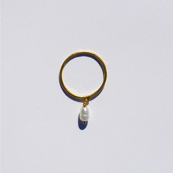 NWT Catbird x Prounis 22k Gold “Rattle” Keshi Pearl Ring - Picture 4 of 6